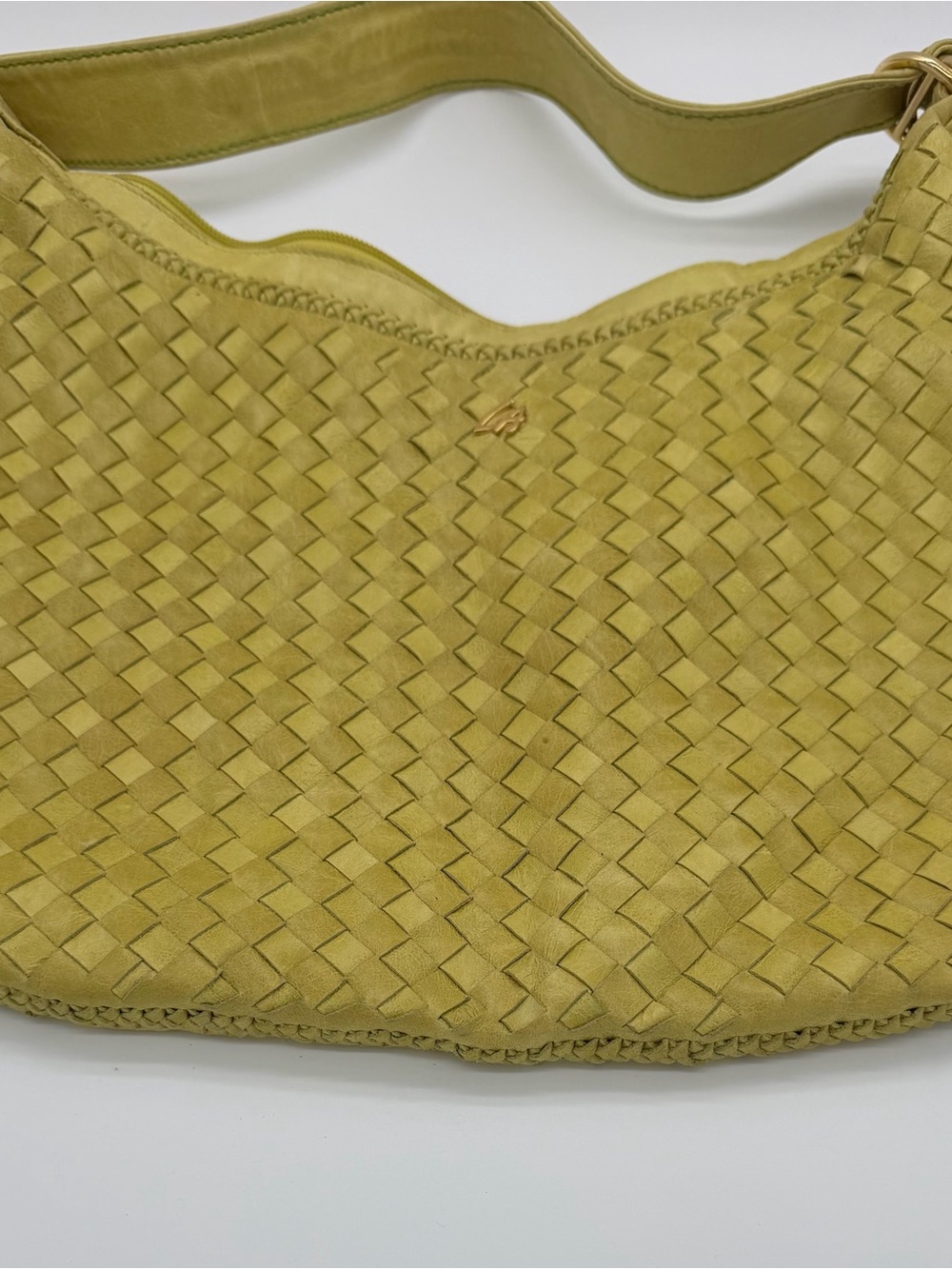 Woven Shoulder Bag in Olive Green by (Unknown) - Picture 4 of 6